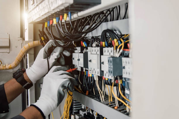 Best Circuit Breaker Repair  in Cumberland, WI